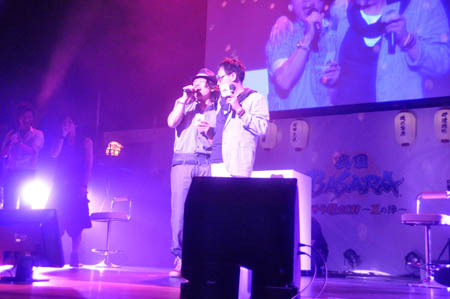 画像ギャラリー No.014のサムネイル画像 / 舞台「戦国BASARA3」のキャストをサプライズ発表! ゲスト陣が想いを熱く語った「バサラ祭2011〜夏の陣〜前夜祭」の模様をレポート