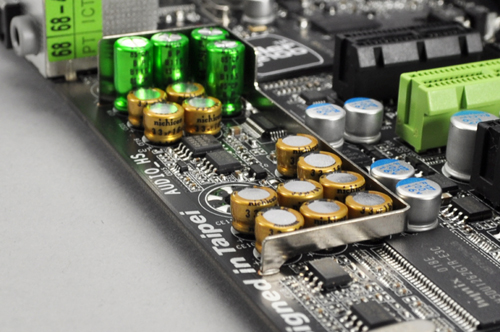 ꡼ No.020Υͥ / GIGA-BYTEΥޡZ68ޥܡɡG1.Sniper 2פ̿Ǹ