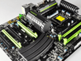 GCG まとめ GIGA-BYTE製のゲーマー向けZ68マザーボード「G1.Sniper 2」を写真で見る