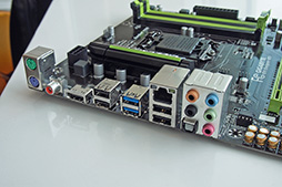 ꡼ No.006 | COMPUTEXϡIntel 8꡼åץåȤפˤĤGIGABYTEʹƤߤ