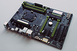 ꡼ No.021 | COMPUTEXϡIntel 8꡼åץåȤפˤĤGIGABYTEʹƤߤ