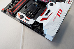 ꡼ No.009 | COMPUTEXGIGABYTESkylakeThunderbolt 3бΥޡޥܡɤ