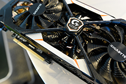 ꡼ No.010 | COMPUTEXGIGABYTEȼGTX 1080ɡܤܥ顼ΡֽŤʤä3Ϣե