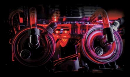 画像ギャラリー No.005のサムネイル画像 / GIGABYTE,カラーLEDで派手に光るゲーマー向けマザーを発売。X99ベース