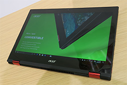 画像ギャラリー No.011のサムネイル画像 / RX Vega×4に18C36T対応CPU搭載のド派手なタワーPCがインパクト大。Acerがドイツでゲーマー向けPC&周辺機器を発表