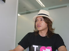 画像ギャラリー No.019のサムネイル画像 / マスコット的存在のクロンを大フィーチャー。「くろネコONLINE」の新コンテンツ「クロンバトル」体験レポート&運営プロデューサーインタビュー