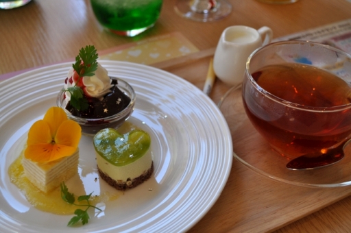 画像ギャラリー No.004のサムネイル画像 / ハピなる! 個性的で美味しいメニューが楽しめる「プリティーオールフレンズレインボー♡イースターカフェ」をレポート