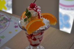 画像ギャラリー No.014のサムネイル画像 / ハピなる! 個性的で美味しいメニューが楽しめる「プリティーオールフレンズレインボー♡イースターカフェ」をレポート