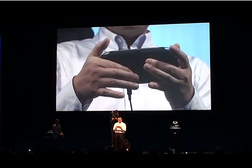 画像ギャラリー No.003のサムネイル画像 / あらゆるUIを活用してキャラとプレイヤーが一体に。PSP後継機「NGP」用「アンチャーテッド」のデモプレイをムービーでチェック