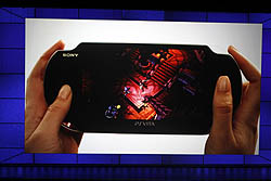 ꡼ No.049Υͥ / E3 2011ϡPlayStation Vitaפ򤵤ääƤߤ 꿴ϤͭELѥͥθ䤹Ϥˡ Unchartedפʤɷ5ȥΥץåȶˤäĤݡ