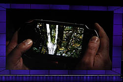 ꡼ No.056Υͥ / E3 2011ϡPlayStation Vitaפ򤵤ääƤߤ 꿴ϤͭELѥͥθ䤹Ϥˡ Unchartedפʤɷ5ȥΥץåȶˤäĤݡ