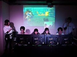 画像ギャラリー No.006のサムネイル画像 / 有名実況プレイヤー,ガッチマン氏&せんとす氏がマルチプレイの魅力をアピール。「ダークネス2」マルチプレイ先行体験イベントをレポート