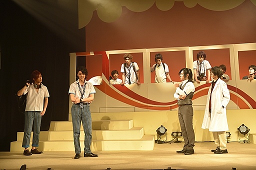 画像ギャラリー No.003のサムネイル画像 / 「舞台 STORM LOVER〜波打ち際の王子SUMMER 改!〜」のゲネプロをレポート。セントルイス・ハイの熱い夏が再び!