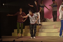 画像ギャラリー No.014のサムネイル画像 / 「舞台 STORM LOVER〜波打ち際の王子SUMMER 改!〜」のゲネプロをレポート。セントルイス・ハイの熱い夏が再び!