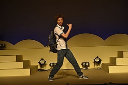 画像ギャラリー No.016のサムネイル画像 / 「舞台 STORM LOVER〜波打ち際の王子SUMMER 改!〜」のゲネプロをレポート。セントルイス・ハイの熱い夏が再び!