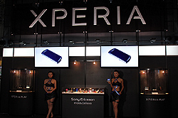 ꡼ No.003Υͥ / TGS 2011ϡ֥Х륲ॳʡפʤ󤫥ФXperia PLAYץ֡ˤPlayStationեȤ󥹥ȡ뤵줿֤̥ץ쥤֥Ÿġġ