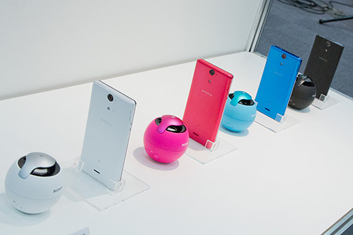 ꡼ No.024Υͥ / NTTɥ⡤GALAXY S III סAQUOS PHONE ZETAפʤ2012ǯߥǥ륹ޡȥե10ʤȯɽ٤Ƥ100MbpsΡXiפб