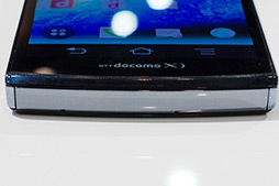 ꡼ No.042Υͥ / NTTɥ⡤GALAXY S III סAQUOS PHONE ZETAפʤ2012ǯߥǥ륹ޡȥե10ʤȯɽ٤Ƥ100MbpsΡXiפб