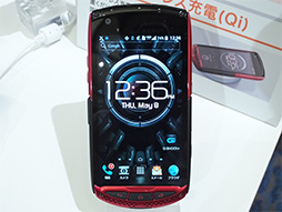 画像集#004のサムネイル/KDDI,2014夏モデルのスマホ8製品などを発表。キャリアアグリゲーション&WiMAX 2+両対応で高速通信機能を充実