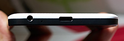画像集 No.039のサムネイル画像 / Xperia Z5三兄弟や「Nexus 5X」の性能と発熱を「デレステ」で検証。NTTドコモ2015〜16年冬春モデルテストレポート前編
