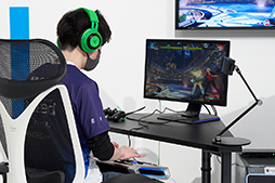 画像ギャラリー No.028のサムネイル画像 / ドコモの夏モデルは「Xperia 1 III」と「AQUOS R6」に注目。NTTドコモ2021夏モデル展示会レポート