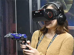 ［GDC 2018］Qualcommの新VR Development Kitはアイトラッキング対応。実機によるVRゲームデモを体験してみた