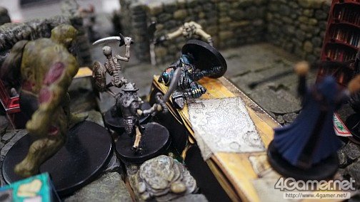 画像ギャラリー No.009のサムネイル画像 / 冒険者マフィアは,ドラゴンの財宝を手にできるか。TRPG連載「『ダンジョンズ&ドラゴンズ』で遊ぼう」第2回は,初のダンジョン攻略に挑戦だ