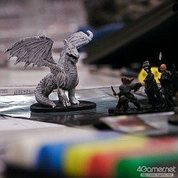 画像ギャラリー No.027のサムネイル画像 / 冒険者マフィアは,ドラゴンの財宝を手にできるか。TRPG連載「『ダンジョンズ&ドラゴンズ』で遊ぼう」第2回は,初のダンジョン攻略に挑戦だ