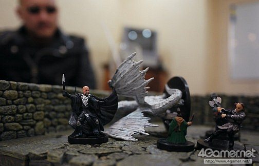 画像ギャラリー No.033のサムネイル画像 / 冒険者マフィアは,ドラゴンの財宝を手にできるか。TRPG連載「『ダンジョンズ&ドラゴンズ』で遊ぼう」第2回は,初のダンジョン攻略に挑戦だ