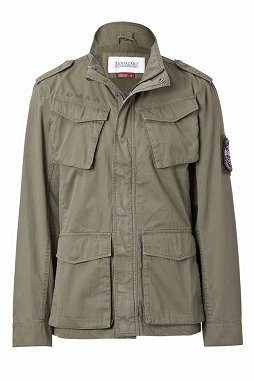 画像ギャラリー No.006のサムネイル画像 / クールなデザインと品質には自信アリ。ゲームとコラボしたこだわりのアパレルを展開するmusterbrandのCEOに話を聞いた