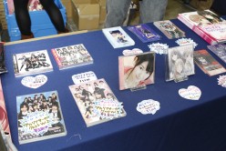 画像ギャラリー No.015のサムネイル画像 / 5pb.所属アーティストによる恒例のライブもあった“萌えの祭典”「DreamParty東京2011春」のレポートを掲載