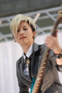 画像ギャラリー No.028のサムネイル画像 / 5pb.所属アーティストによる恒例のライブもあった“萌えの祭典”「DreamParty東京2011春」のレポートを掲載