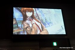 画像ギャラリー No.008のサムネイル画像 / 「STEINS;GATE 比翼恋理のだーりん」トークショーに志倉千代丸氏と山本彩乃さんが出演。いとうかなこさんやアフィリア・サーガ・イーストによるライブも行われたイベントをレポート