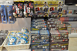 ���������꡼ No.005�Υ���ͥ������ / e-CAPCOM���꾦�ʤ���ϥ���������ꥰ�å���¿�����١����ץ����Υ��ե�����륷��åס֥������ץ�������ĥ��פ˹ԤäƤ���