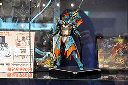 ���������꡼ No.011�Υ���ͥ������ / e-CAPCOM���꾦�ʤ���ϥ���������ꥰ�å���¿�����١����ץ����Υ��ե�����륷��åס֥������ץ�������ĥ��פ˹ԤäƤ���