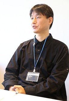 ���������꡼ No.006�Υ���ͥ������ / ��������2015ǯ�ˤ���ʤ�ķ�����ܻؤ���HOUNDS�ץ����åդ�ľ�⥤�󥿥ӥ塼����ˡ����ʸ��̤���ġ֥������ॹ����פ������������