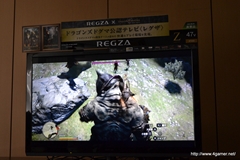 画像ギャラリー No.030のサムネイル画像 / 「Dragon's Dogma」では,油瓶を投げつけ炎の弓でサイクロプスを炎上させることも可能。RPG要素もたっぷり紹介された,メディア向けプレゼンをレポート