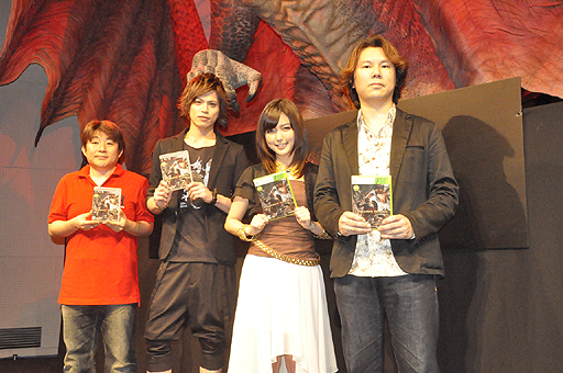 ���������꡼ No.030�Υ���ͥ������ / ��Dragon's Dogma�״�����Ϫȯɽ���ݡ��ȡ����ӥ륢���Ȥ���Ʈ������䡤PS3/Xbox 360�Ǥ��줾��1�Τ������ʤ��֥���ɥ饴��פ������������Ȥ˻���͵ŵ����ȿ����Τ�ڤ�����о�