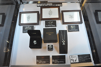 ���������꡼ No.061�Υ���ͥ������ / ��Dragon's Dogma�״�����Ϫȯɽ���ݡ��ȡ����ӥ륢���Ȥ���Ʈ������䡤PS3/Xbox 360�Ǥ��줾��1�Τ������ʤ��֥���ɥ饴��פ������������Ȥ˻���͵ŵ����ȿ����Τ�ڤ�����о�