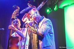 画像ギャラリー No.004のサムネイル画像 / 「デッドライジング 2 オフ・ザ・レコード」は本日発売。SABU監督らショートムービー「TOKYO DEADRISING」関係者も出演した発売前夜祭をレポート