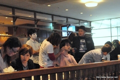 画像ギャラリー No.026のサムネイル画像 / 「デッドライジング 2 オフ・ザ・レコード」は本日発売。SABU監督らショートムービー「TOKYO DEADRISING」関係者も出演した発売前夜祭をレポート