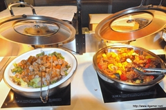 画像ギャラリー No.030のサムネイル画像 / 「デッドライジング 2 オフ・ザ・レコード」は本日発売。SABU監督らショートムービー「TOKYO DEADRISING」関係者も出演した発売前夜祭をレポート