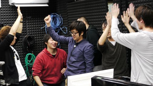 画像ギャラリー No.013のサムネイル画像 / Ustreamで1万人以上が熱狂した「GODSGARDEN X CAPCOM スパIV AE オンライン東西対抗戦」,東軍拠点からお届けするフォトレポートを掲載