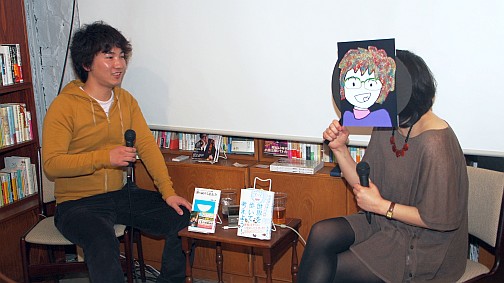 画像ギャラリー No.009のサムネイル画像 / ウメハラの“俺様キャラ”に社会派ブロガーが悶絶。下北沢で開催された対談イベント「梅原大吾×ちきりん『ウメハラ流・仕事術とは』」に行ってきた