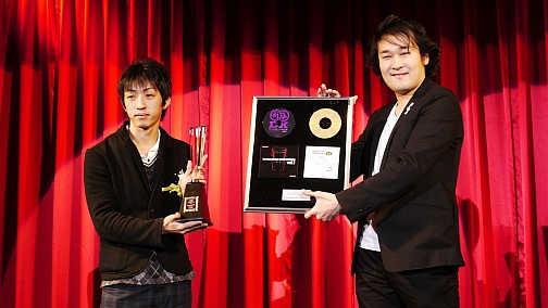 画像ギャラリー No.004のサムネイル画像 / KONAMIのアーケード12タイトルの頂点が決定。「KONAMI Arcade Championship 2011グランドフィナーレ〜授賞祝賀会〜」レポート