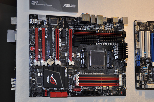 ꡼ No.014 | COMPUTEXSandy Bridge-EбX79LlanoбA75ʤɤꡣޥܡɥ٥ƼҤåץåʤŸڲɲá