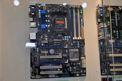 ꡼ No.029 | COMPUTEXSandy Bridge-EбX79LlanoбA75ʤɤꡣޥܡɥ٥ƼҤåץåʤŸڲɲá