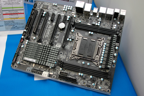 画像ギャラリー No.015のサムネイル画像 / GIGA-BYTE,ゲーマー向け「G1-Killer」シリーズのX79マザーを発表。2万5000円前後で4-wayマルチGPUに対応するモデルも