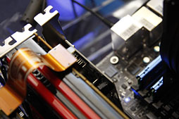 ꡼ No.015Υͥ / MSIZ77ޥܡɤThunderbolt³γդեåܥå