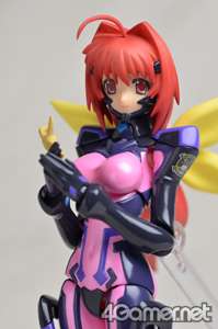 画像ギャラリー No.006のサムネイル画像 / Xbox 360「マブラブ」にJAM Project&栗林みな実の新楽曲が決定。特典の純夏figmaも公開